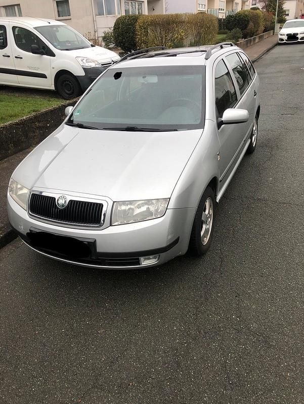 Gebraucht Skoda Fabia 100 PS (73 kW) 2001 Silber Kombi