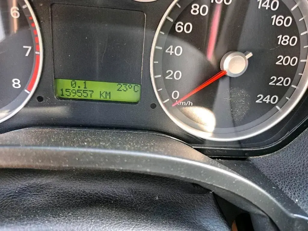Gebraucht Ford C-MAX 101 PS (74 kW) 2006 Silber Van / Kleinbus