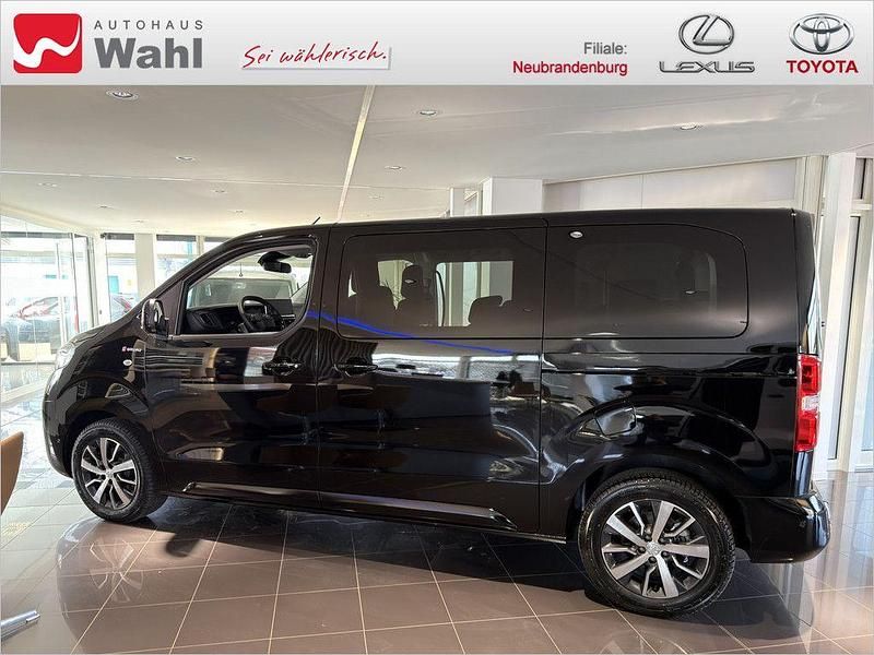 Neu Toyota Proace Verso 177 PS (130 kW) 2025 Schwarz Kombi