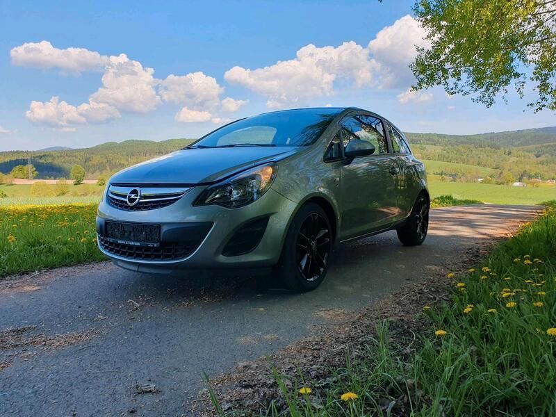 Grau Gebraucht 2014 Opel Corsa Kleinwagen | 6.250 € (Etwas zu teuer) - Bild 1/4