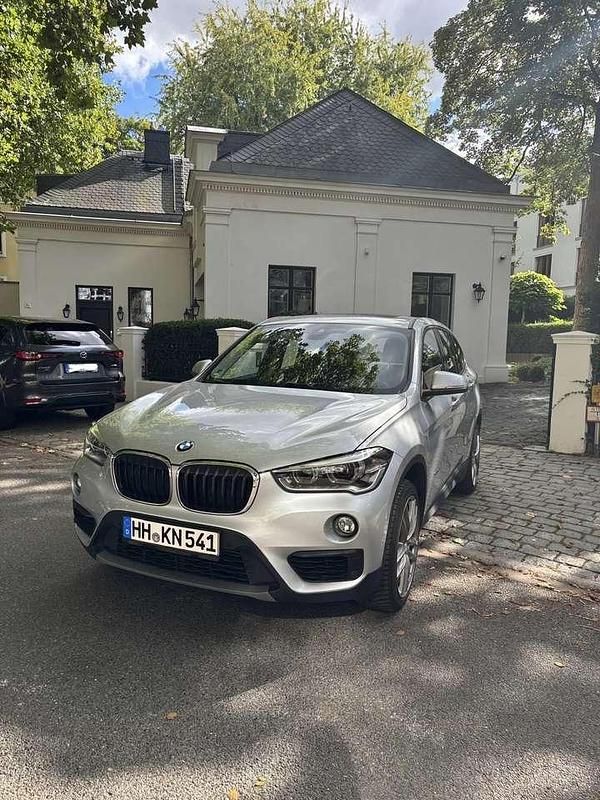 Gebraucht 2017 BMW X1 SUV | 15.990 € (Fairer Preis) - Bild 1/4