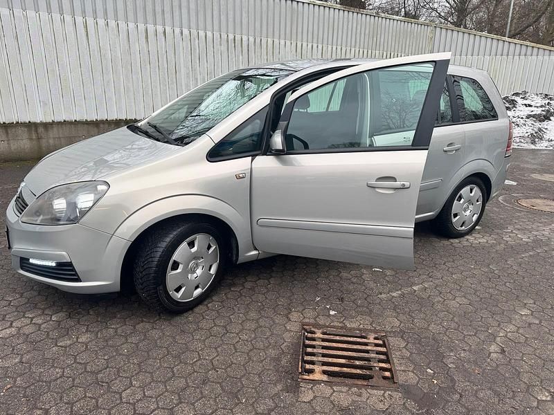 Gebraucht Opel Zafira 105 PS (77 kW) 2006 Grau Van / Kleinbus