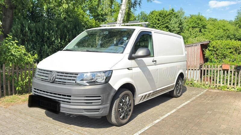 Weiß Gebraucht 2017 VW T6 Van | 21.900 € (Guter Preis) - Bild 1/4