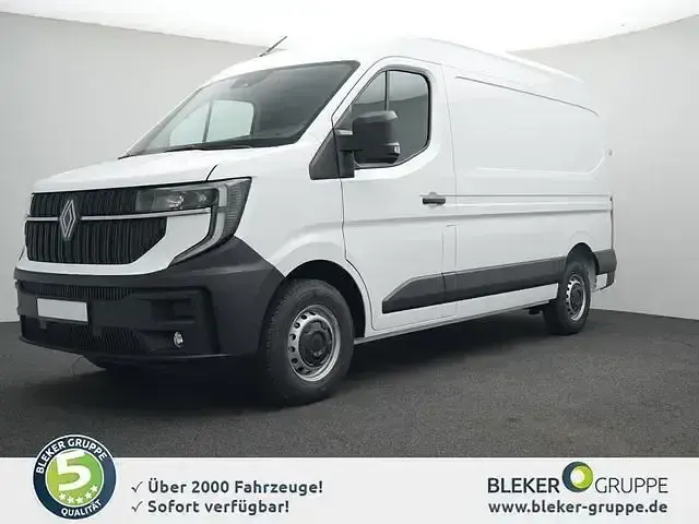Używany Renault Master 131 KM (96 kW) 2025 Biały Minivan