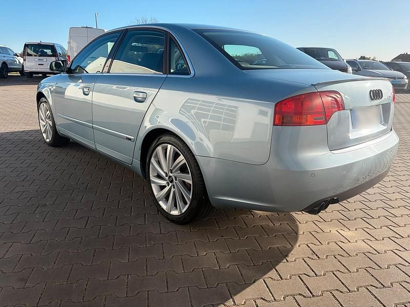 Gebraucht Audi A4 131 PS (96 kW) 2007 Andere farben Limousine