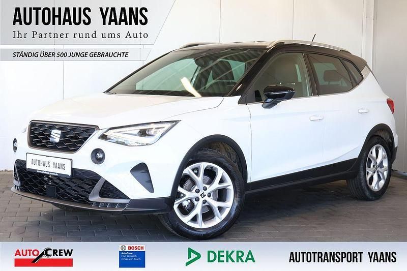 Weiß Gebraucht 2023 Seat Arona FR SUV | 15.789 € (Guter Preis) - Bild 1/4