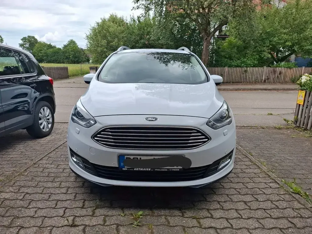 Gebraucht Ford C-MAX Titanium 150 PS (110 kW) 2018 Weiß Van / Kleinbus