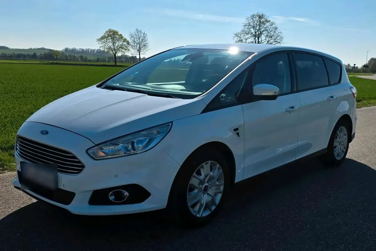 Gebraucht Ford S-MAX S 185 PS (136 kW) 2013 Weiß Van / Kleinbus