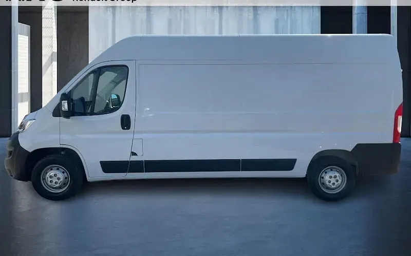 Gebraucht Opel Movano 140 PS (102 kW) 2024 Weiß Van