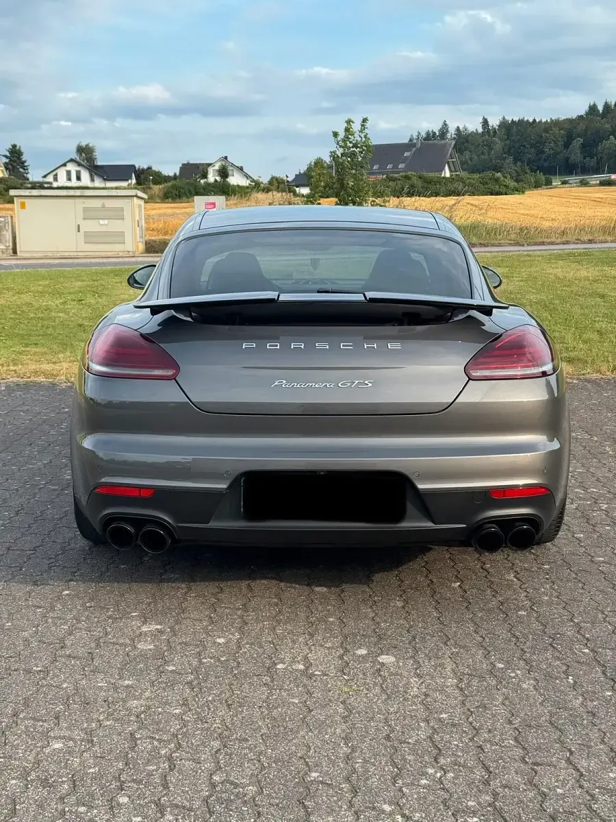 Gebraucht Porsche Panamera GTS 441 PS (324 kW) 2014 Grau Kleinwagen