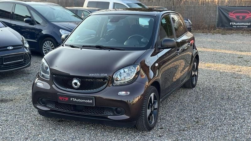 Gebraucht Smart ForFour Electric Drive 60 kW (82 PS) 2018 Braun Kleinwagen