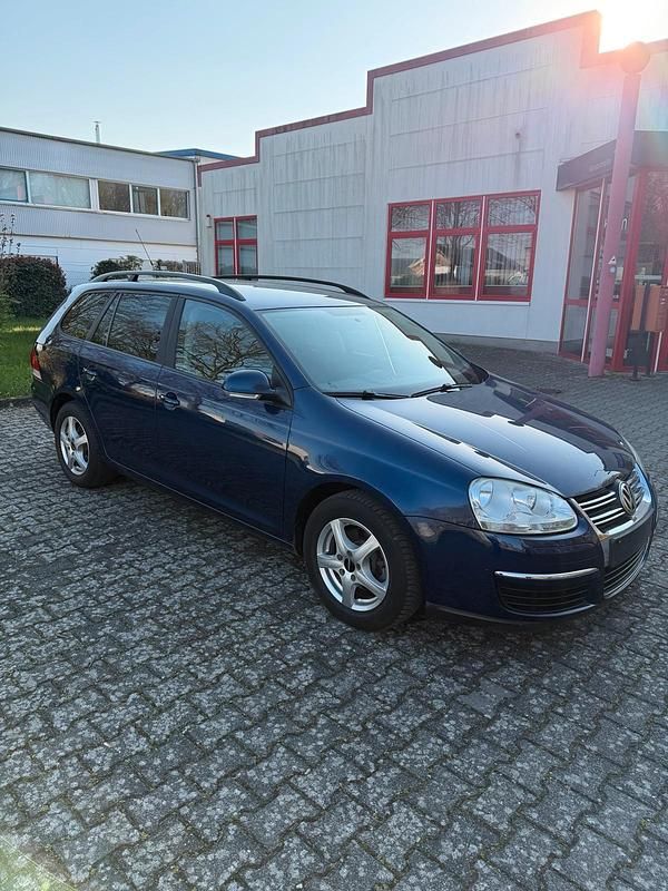 Gebraucht VW Golf V 102 PS (75 kW) 2008 Blau Kombi