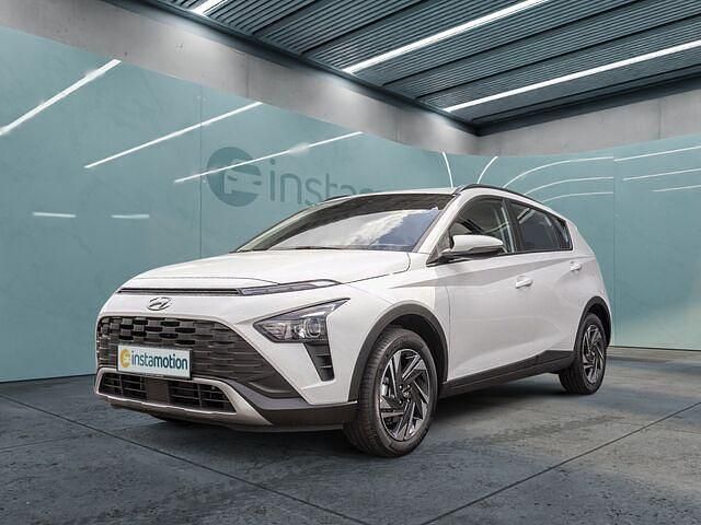 Gebraucht Hyundai Bayon Intro Edition 101 PS (74 kW) 2022 Weiß SUV