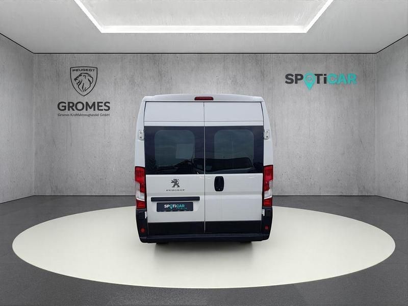 Gebraucht Peugeot Boxer 165 PS (121 kW) 2021 Weiß Van