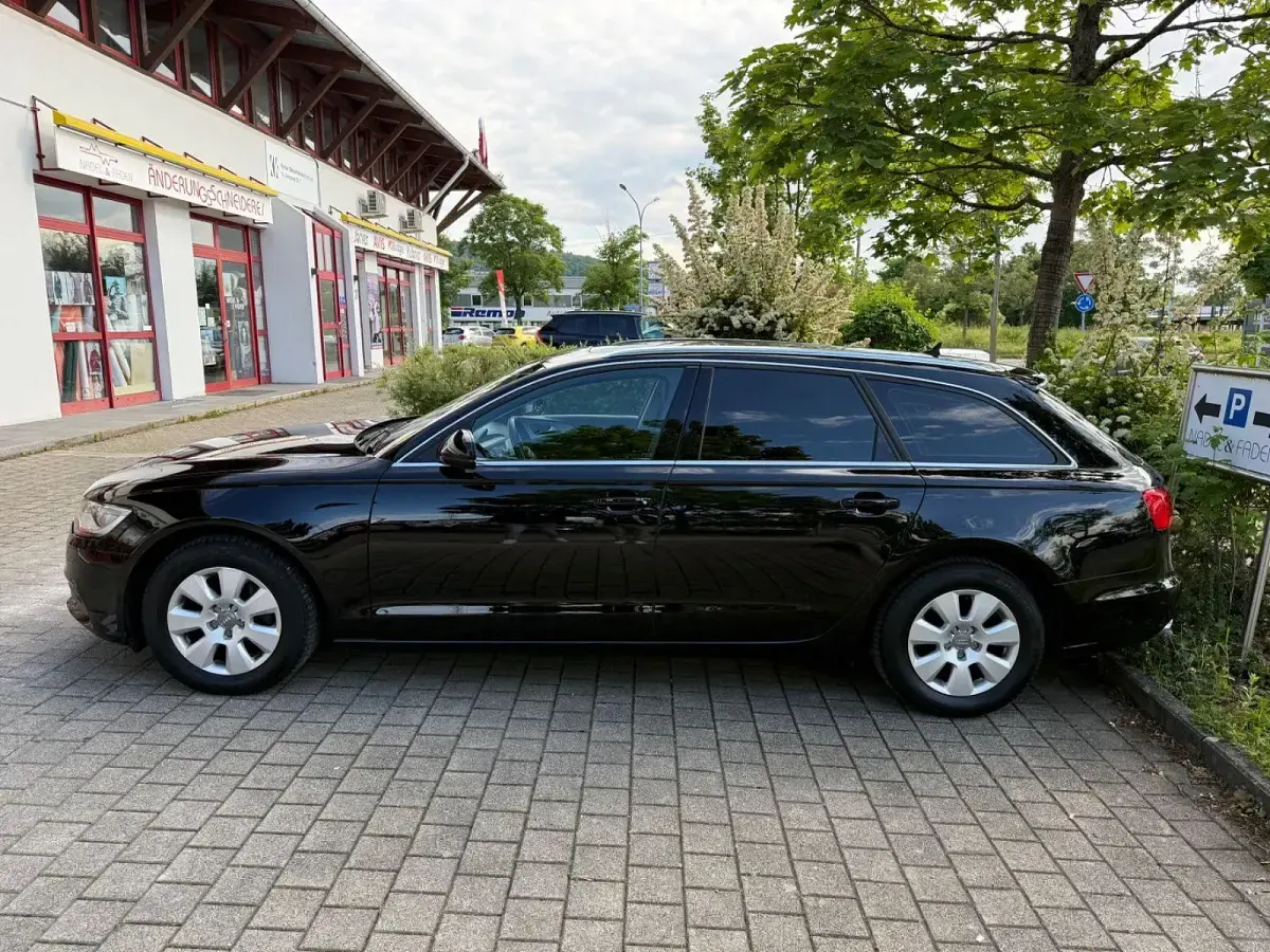 Gebraucht Audi A6 Business 190 PS (139 kW) 2015 Schwarz Kombi