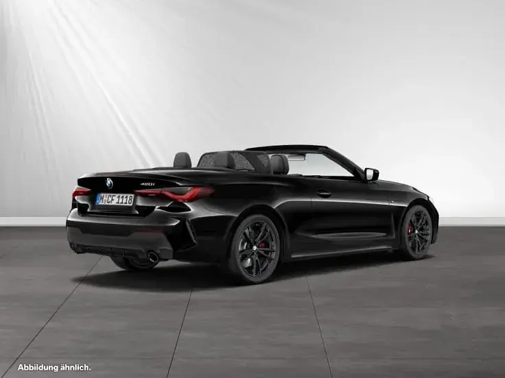 Gebraucht BMW 420 Cabriolet M Sport 184 PS (135 kW) 2024 Black sapphire metallic Cabrio