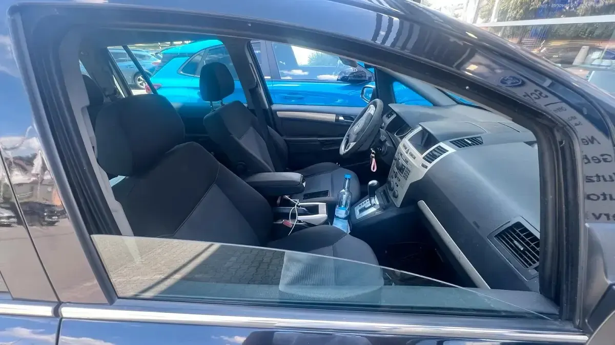 Gebraucht Opel Zafira 2008 Schwarz Van / Kleinbus