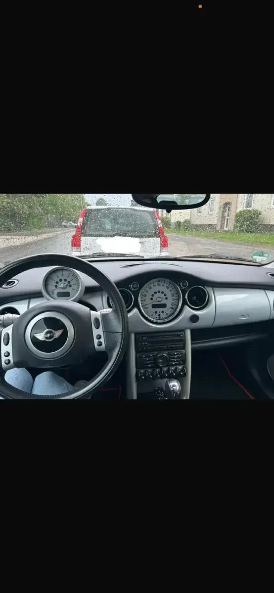 Usata Mini Cooper 90 CV (66 kW) 2002 Rosso Utilitaria