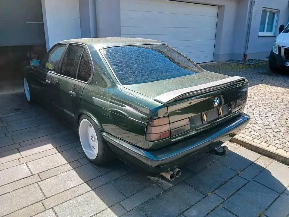 Używany BMW 535 210 KM (154 kW) 1988 Sedan/Limuzyna