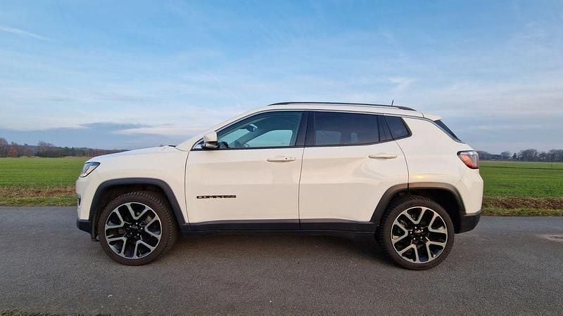 Gebraucht Jeep Compass Limited 140 PS (102 kW) 2017 Weiß SUV