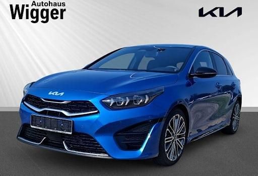 Gebraucht Kia Ceed GT-Line 150 PS (110 kW) 2025 Blau Kleinwagen
