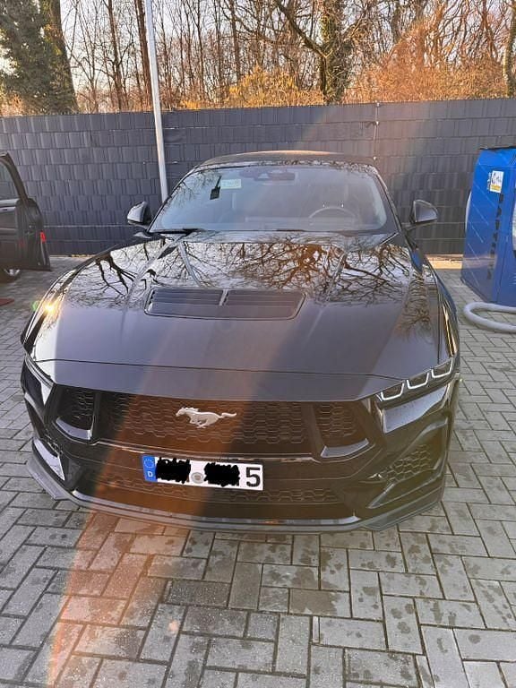 Schwarz Gebraucht 2024 Ford Mustang GT Cabrio | 50.700 € (Guter Preis) - Bild 1/4