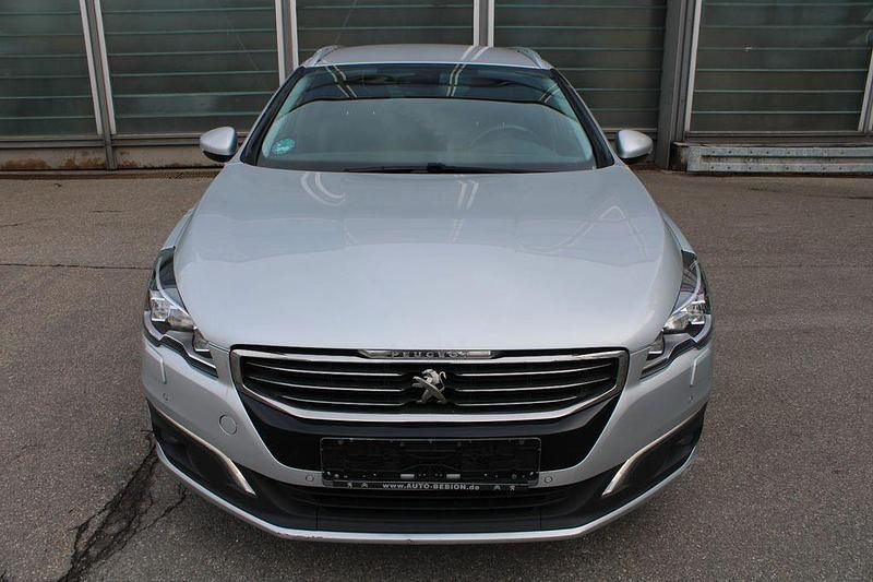 Gebraucht Peugeot 508 Allure 179 PS (131 kW) 2017 Silber Limousine