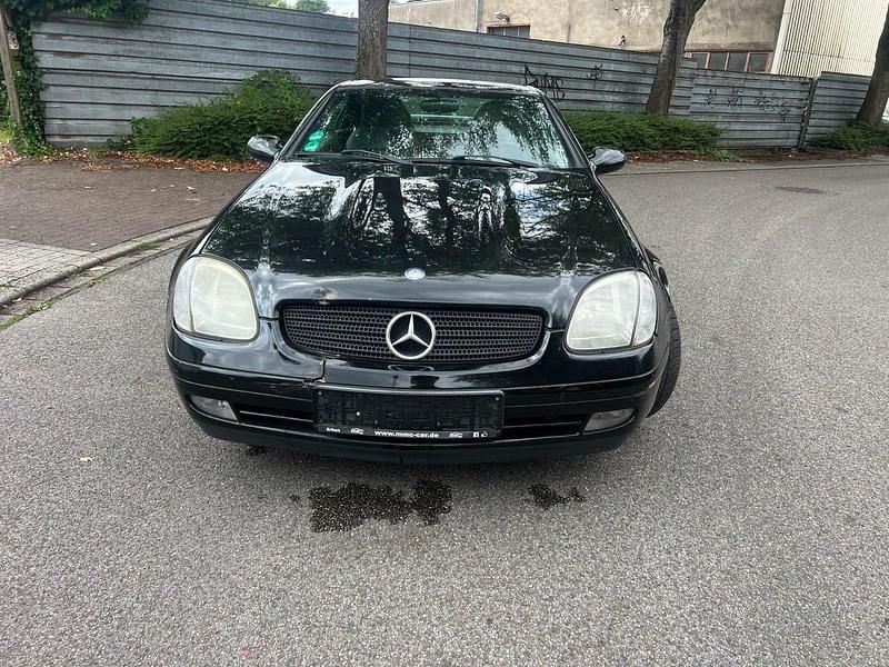 Schwarz Gebraucht 1999 Mercedes SLK200 Cabrio | 1.699 € (Superpreis) - Bild 1/4