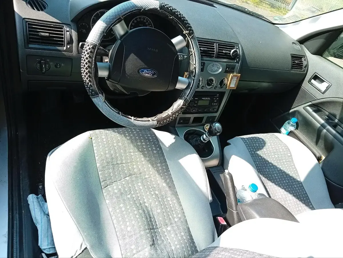 Gebraucht Ford Mondeo 2001 Silber Limousine