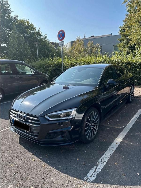 Schwarz Gebraucht 2017 Audi A5 S-Line Limousine | 22.690 € (Etwas zu teuer) - Bild 1/4