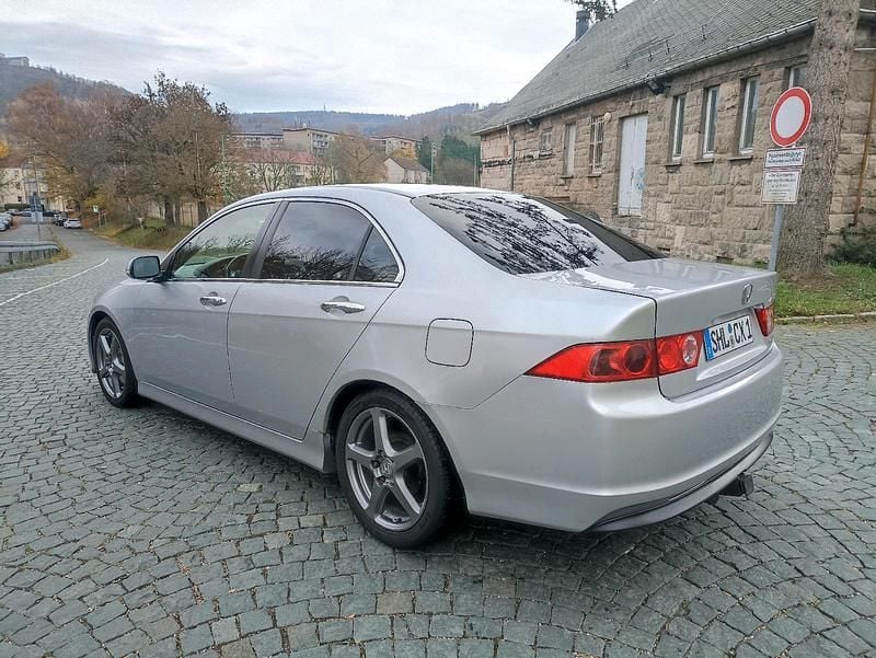 Gebraucht Honda Accord Sport 140 PS (102 kW) 2007 Silber Limousine
