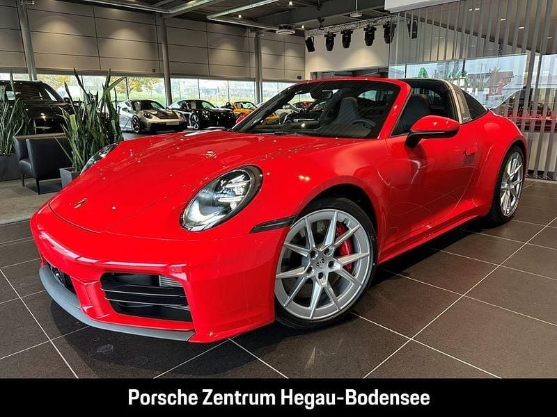 Rot Neu 2025 Porsche 911 Targa 4S Sport Cabrio | 215.346 € (Fairer Preis) - Bild 1/4