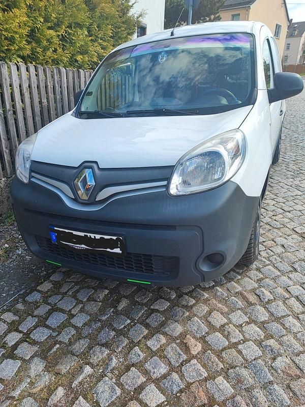 Usata Renault Rapid 75 CV (55 kW) 2016 Bianco