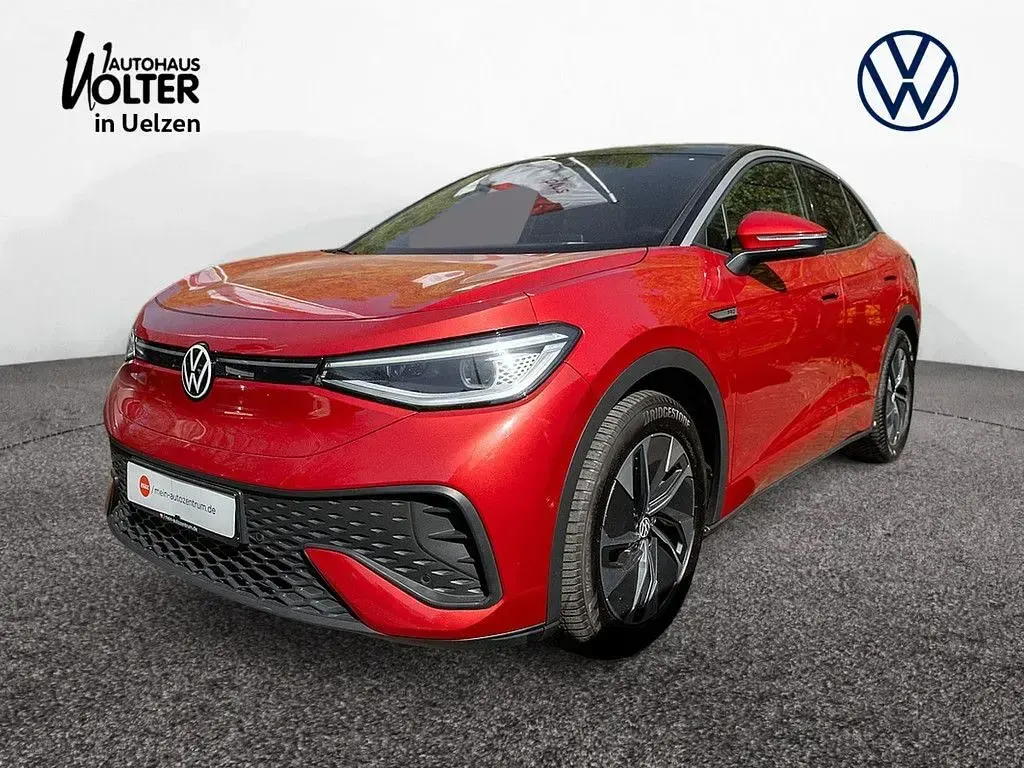 Second-hand VW ID.5 Pro Performance 150 kW (204 CP) 2023 Roșu SUV