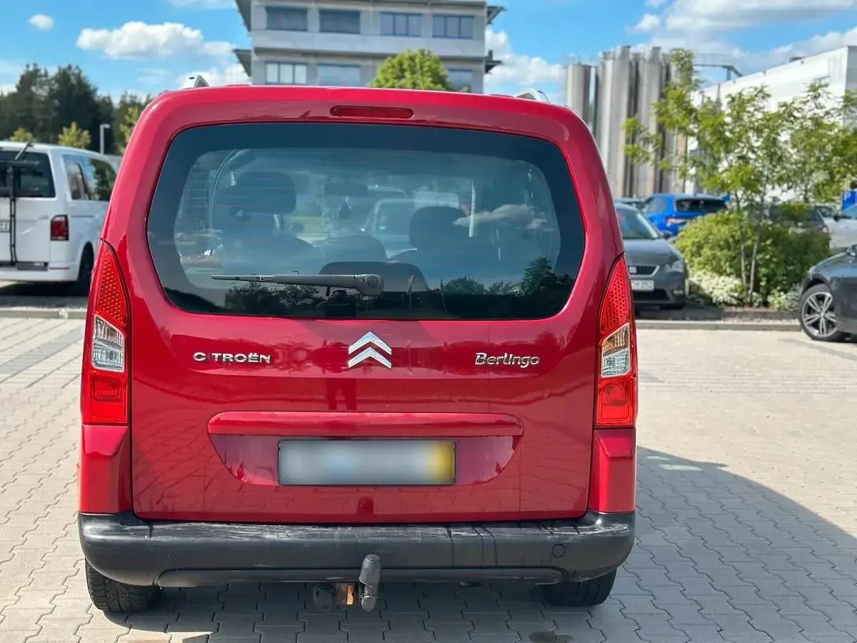 Gebraucht Citroën Berlingo 120 PS (88 kW) 2010 Rot Van / Kleinbus