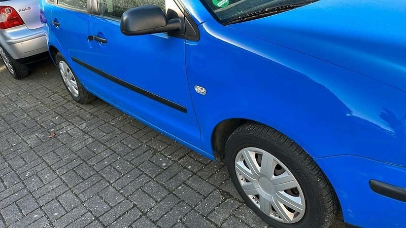 Gebraucht VW Polo 54 PS (39 kW) 2003 Blau Kleinwagen