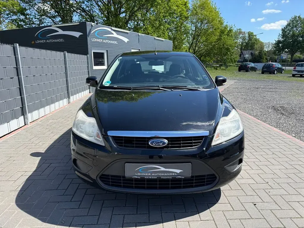 Brugt Ford Focus 101 HK (74 kW) 2010 Sort Sedan