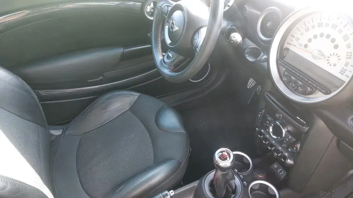 Używany Mini Cooper S 184 KM (135 kW) 2012 Czerwony Hatchback