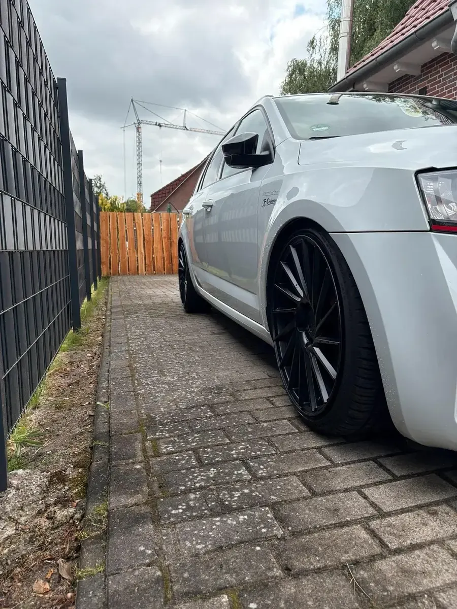 Gebraucht Skoda Octavia vRS 184 PS (135 kW) 2016 Weiß Kombi