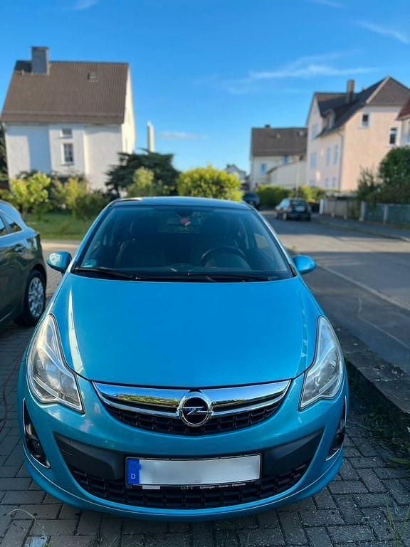 Blau Gebraucht 2011 Opel Corsa Color Edition Kleinwagen | 2.300 € (Guter Preis) - Bild 1/4