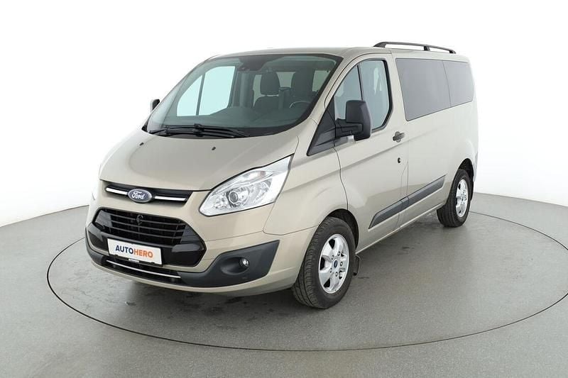 Grau Gebraucht 2017 Ford Transit Trend Kombi | 22.680 € (Teuer) - Bild 1/3