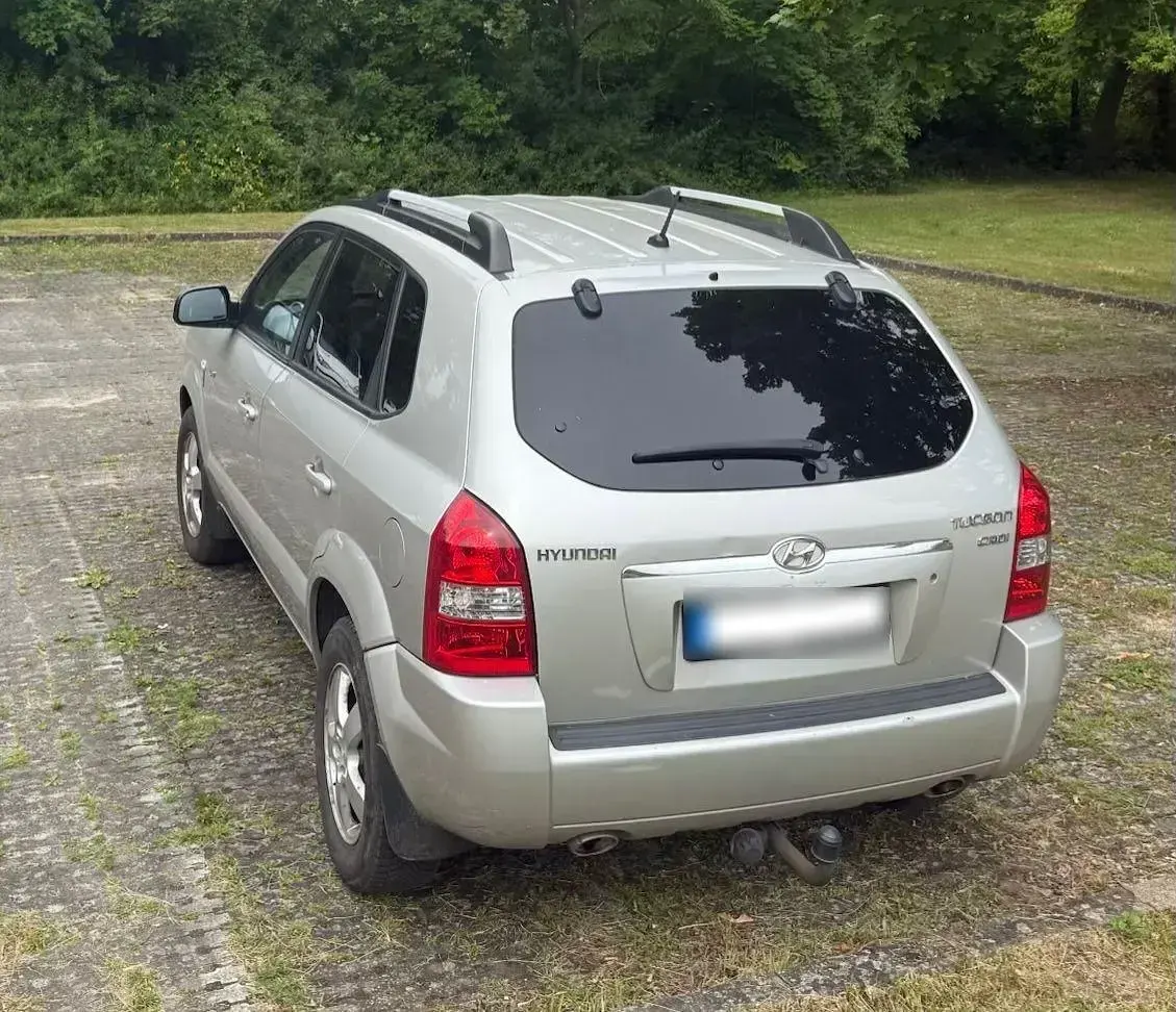 Gebraucht Hyundai Tucson GLS 150 PS (110 kW) 2008 Grau SUV