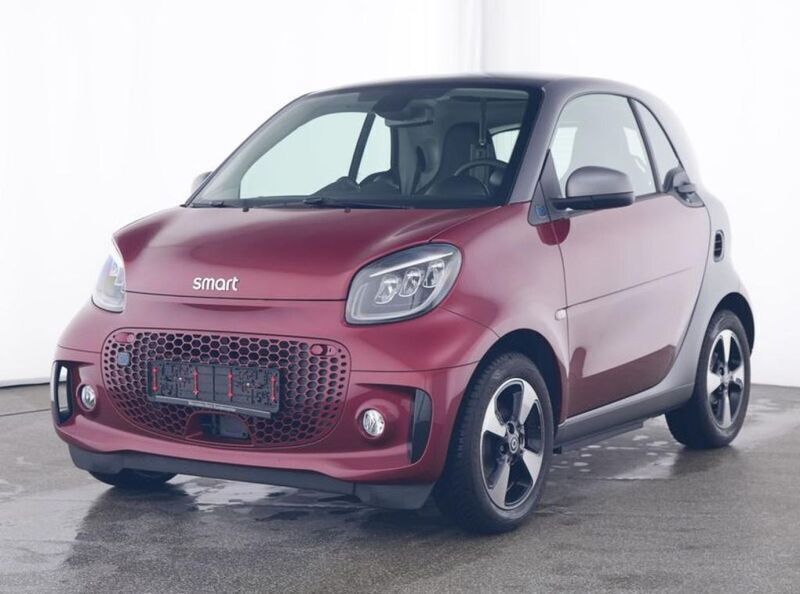 Rot Gebraucht 2024 Smart ForTwo Electric Drive Exclusive Coupé | 17.444 € (Etwas zu teuer) - Bild 1/4
