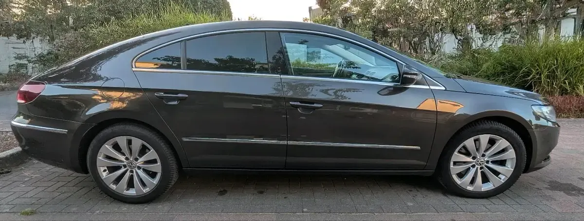 Usata VW CC 118 CV (86 kW) 2014 Marrone Berlina