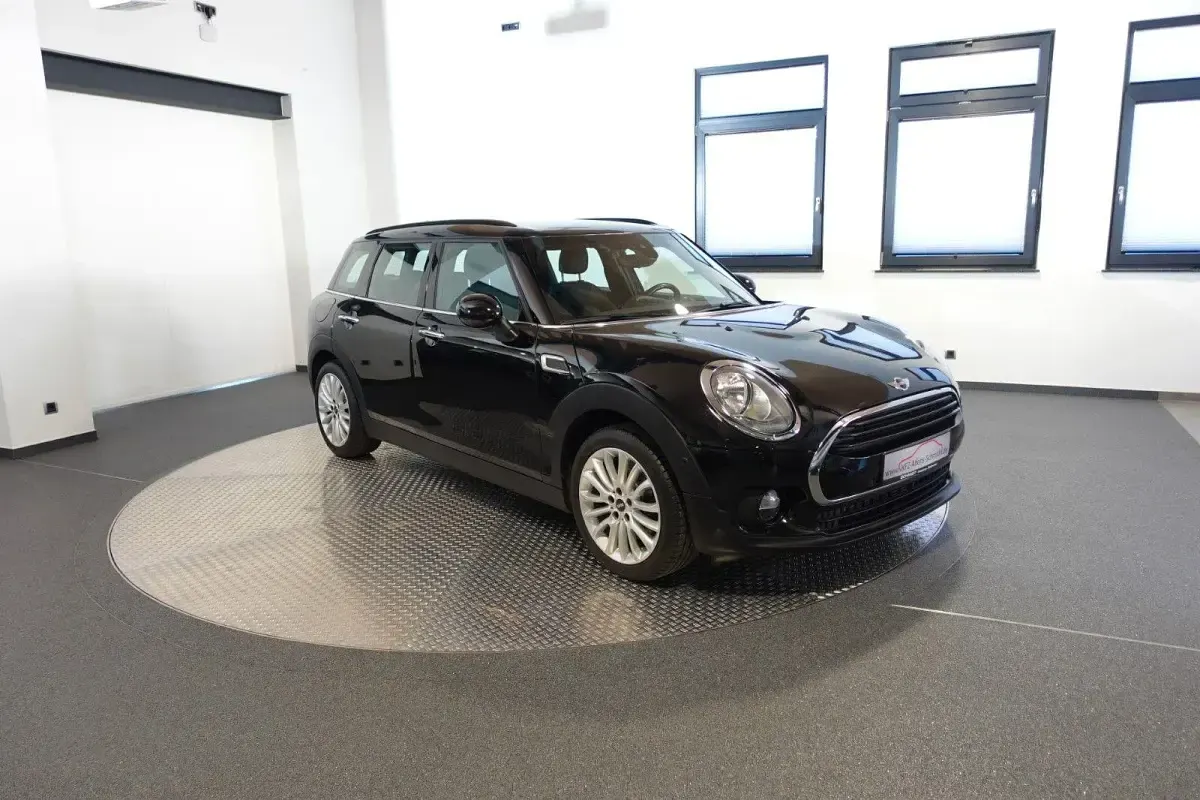 Gebraucht Mini Cooper Clubman 136 PS (100 kW) 2016 Schwarz Kombi