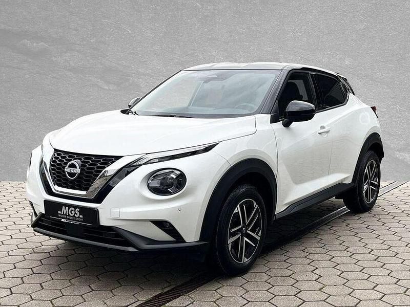 Neu Nissan Juke N-Connecta 114 PS (83 kW) 2025 White / black SUV