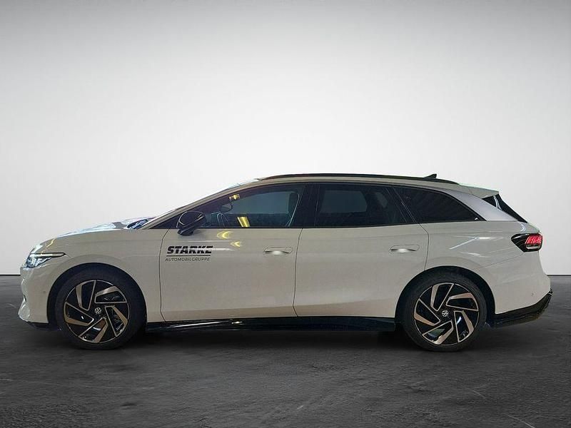 Gebraucht VW ID.7 Pro 210 kW (286 PS) 2024 Schwarz (grenadillschwarz metallic) Kombi