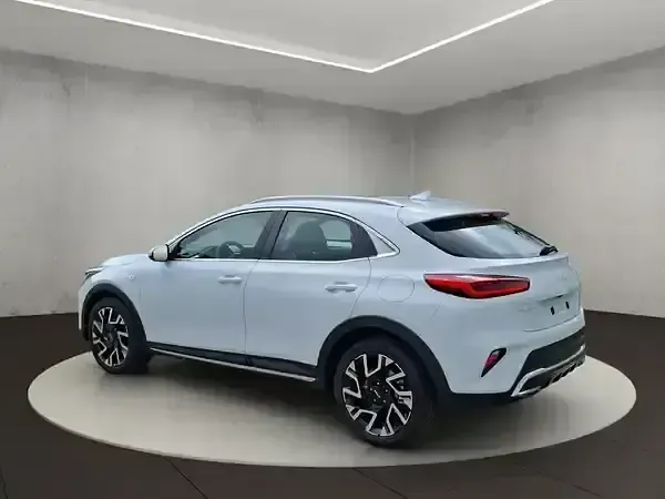 Nowe Kia Ceed 150 KM (110 kW) 2026 Biały Hatchback