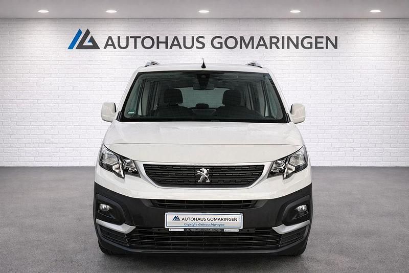 Gebraucht Peugeot Rifter Active 110 PS (80 kW) 2021 Weiß Van / Kleinbus