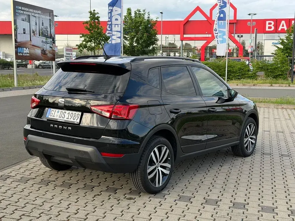 Używany Seat Arona Beats 95 KM (69 kW) 2019 Czarny SUV